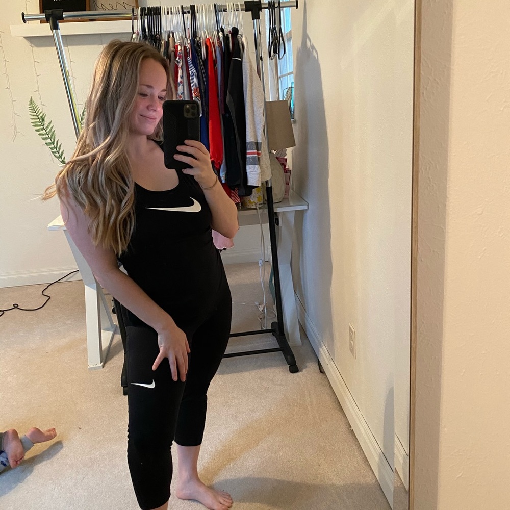 Nike athletic top